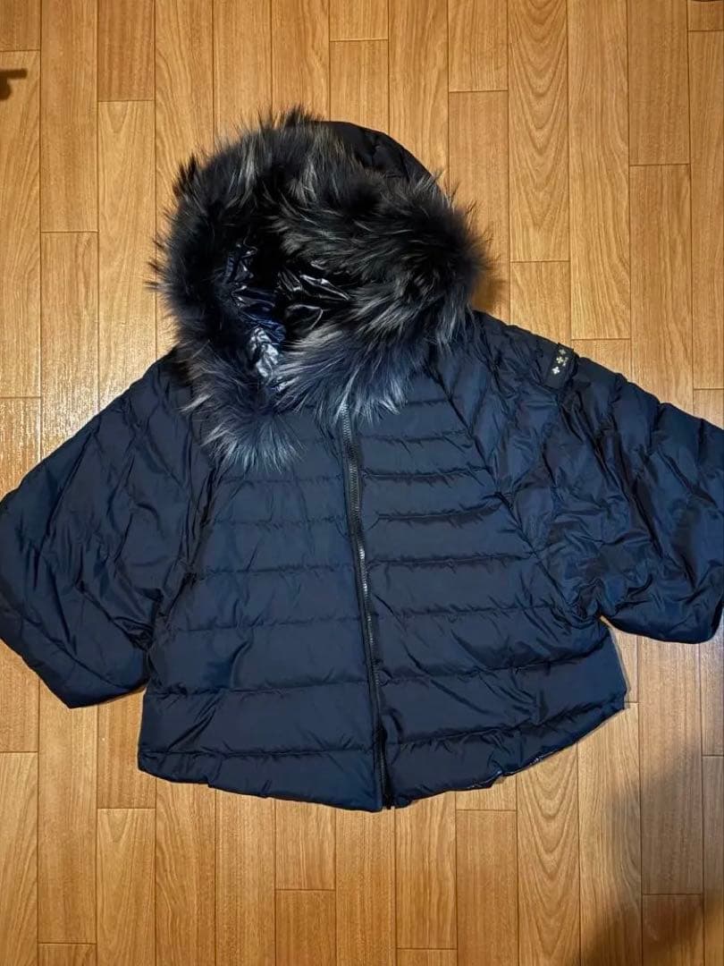 美品　TATRAS タトラス マーレ 02 ブラック