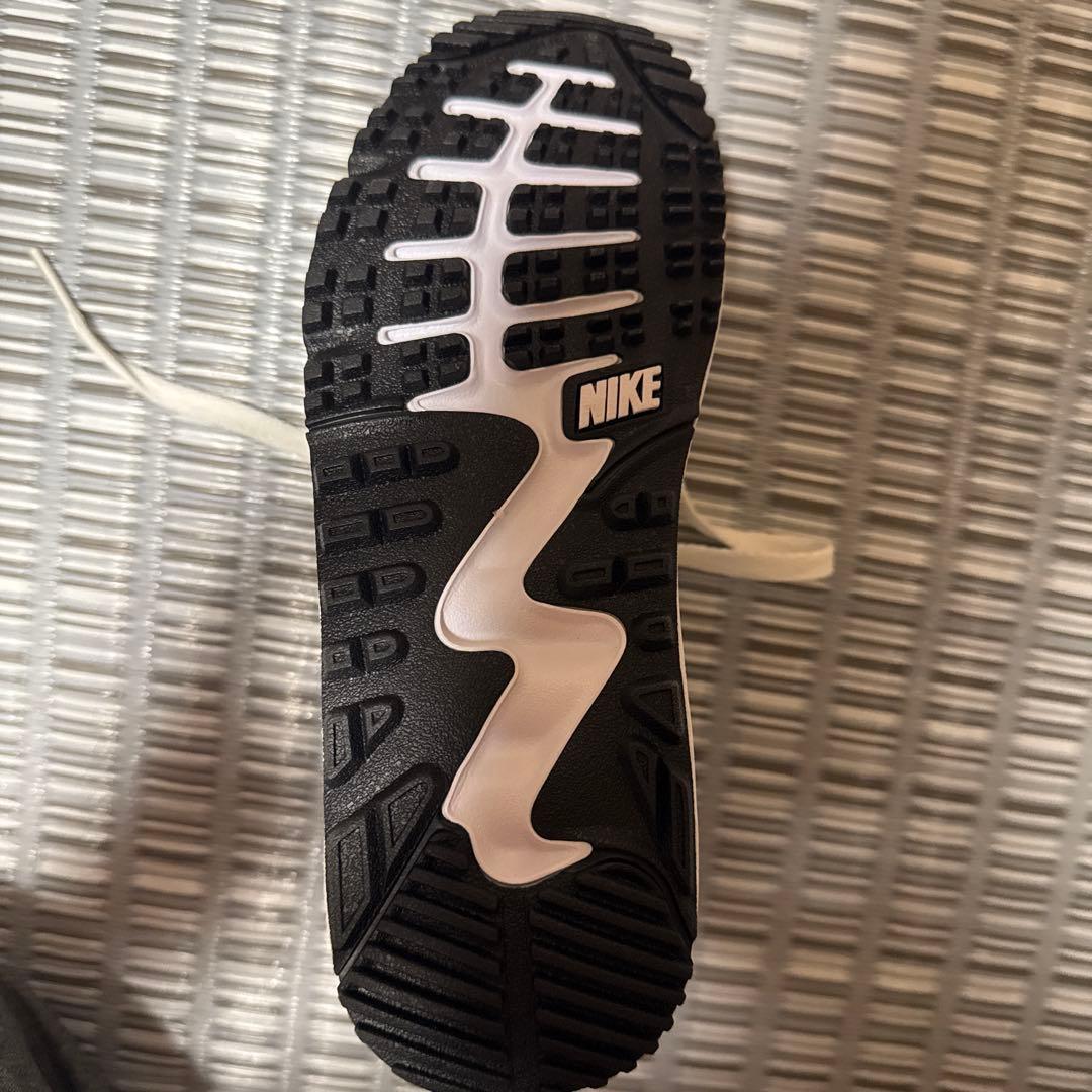 NIKEエアマックス90Gゴルフシューズ