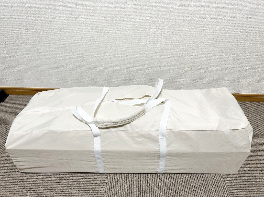 ココネルエアープラス　アップリカ　ベビーベッド