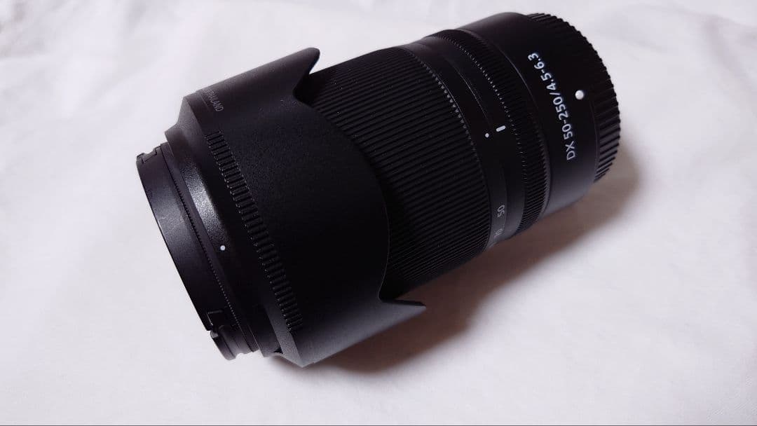 NIKKOR Z DX 50-250mm フィルター・フード付き