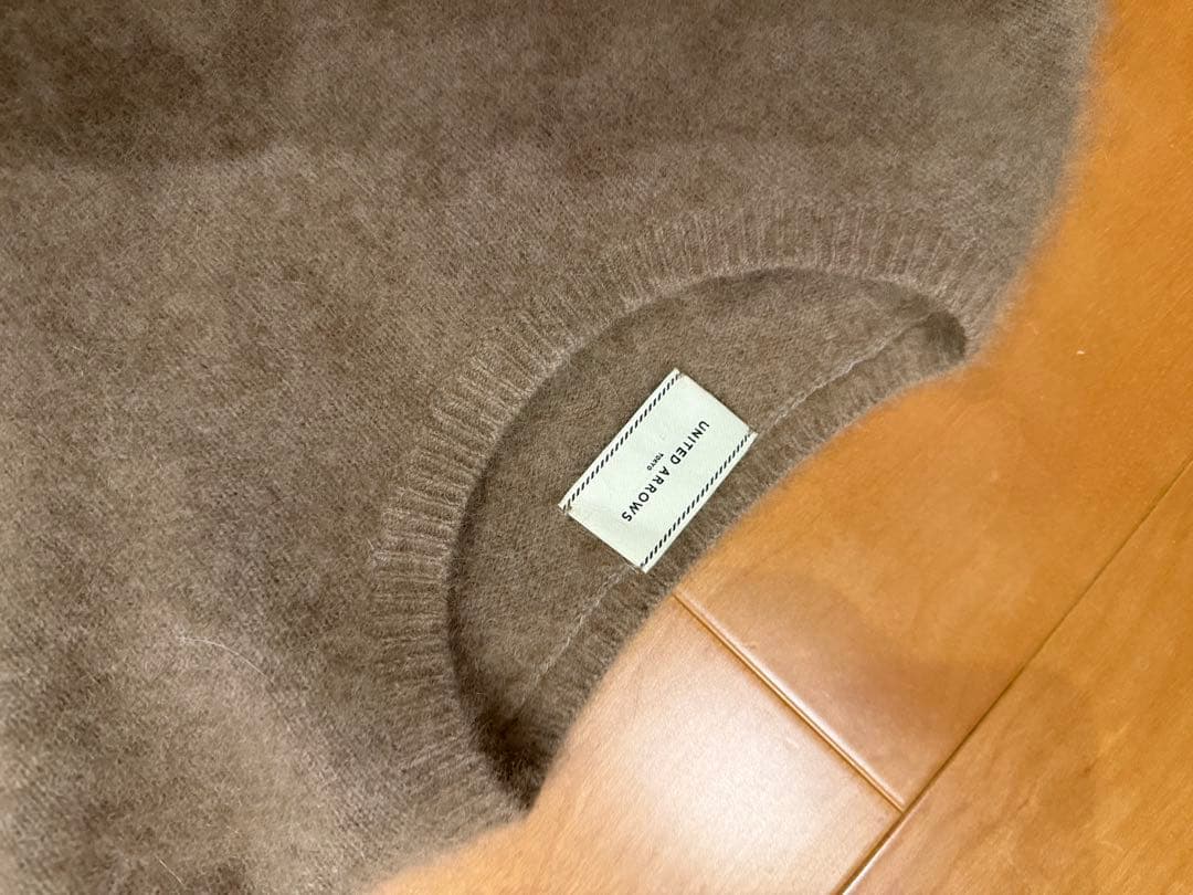ひ*ん様 美品　UNITED ARROWS ブラウン カシミヤ　クルーネックニッ