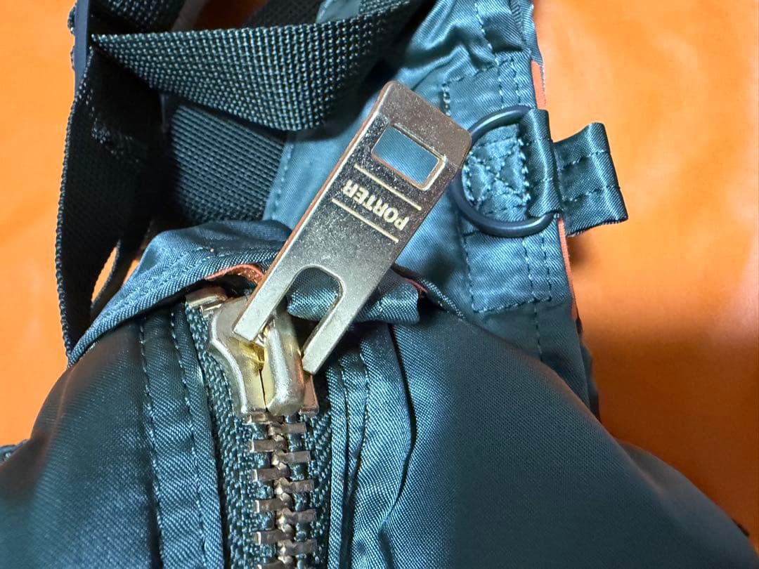 極美品　現行　porterタンカー ウエストバッグ セージグリーン