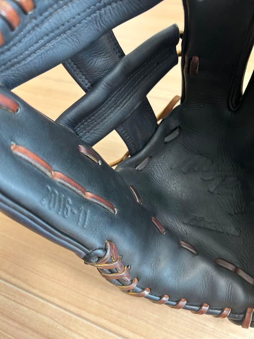 貴重　元阪神・西武　陽川選手　プロ支給品　プロ実使用　グローブ　ミズノプロ