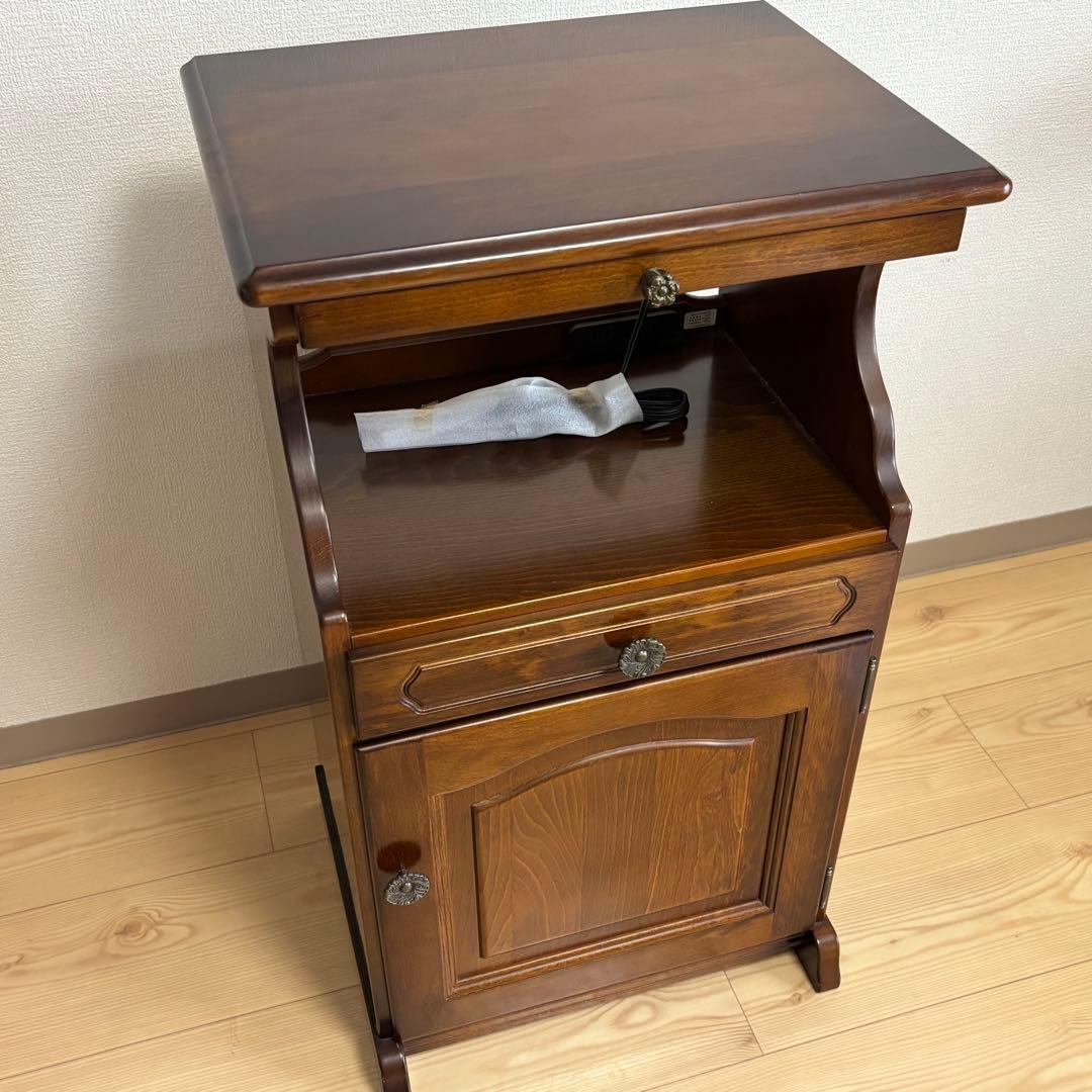 【美品】Karimoku カリモクコロニアル 電話台 サイドキャビネット