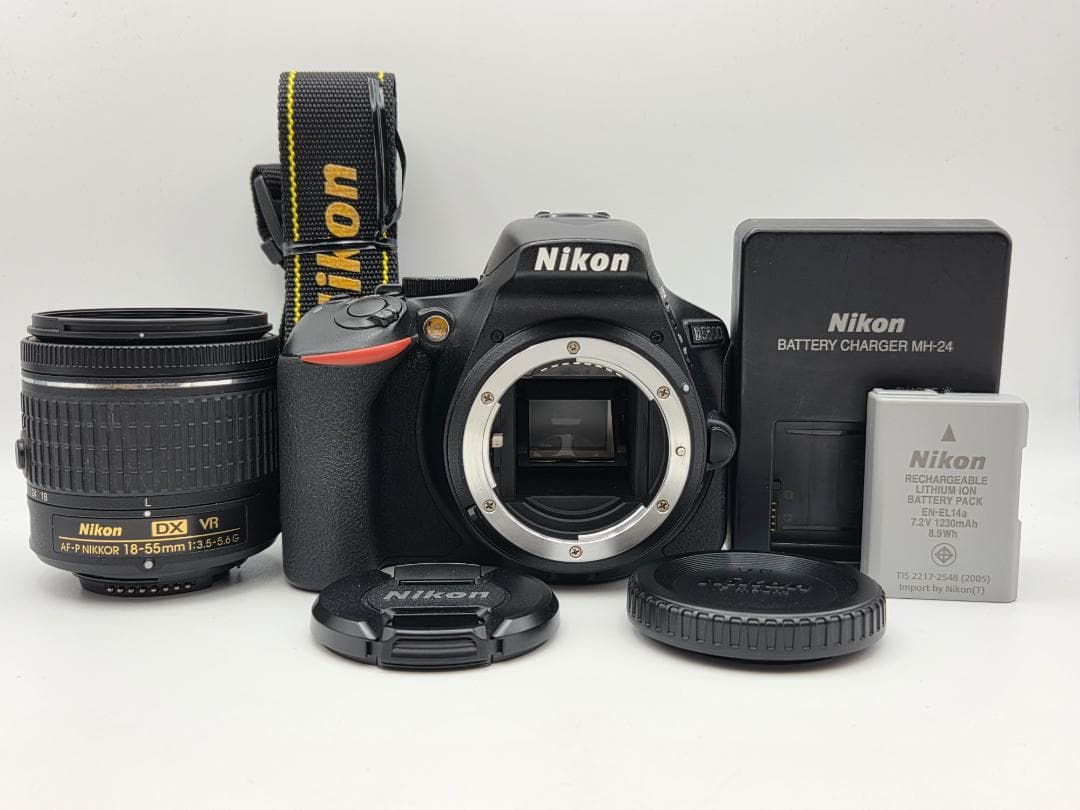 ニコン　NIKON D5600 18-55mm VR レンズキット