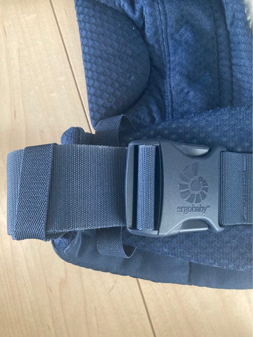ergobaby OMNI breeze 抱っこ紐 ネイビー