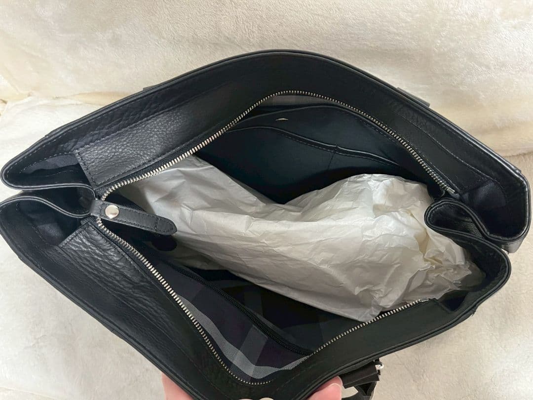 【美品】ブラックレーベル 　黒 　レザートートバッグ