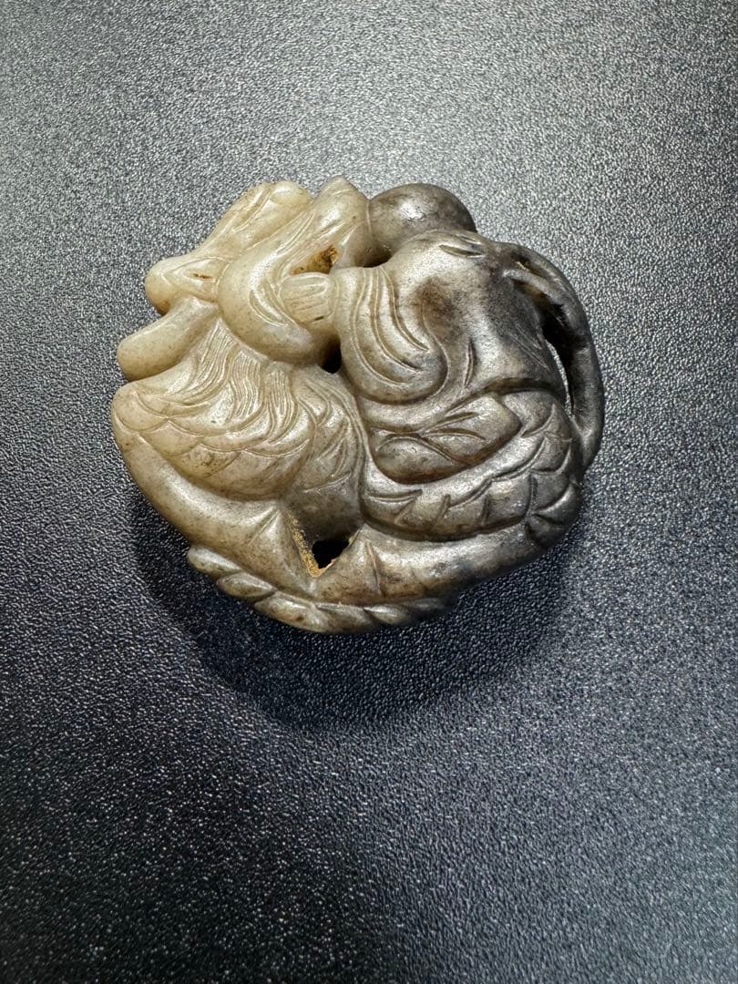 本玉 時代物 お守り 和田玉 漢～唐代 骨董 古玩 開運 龍 リアル繊細彫刻