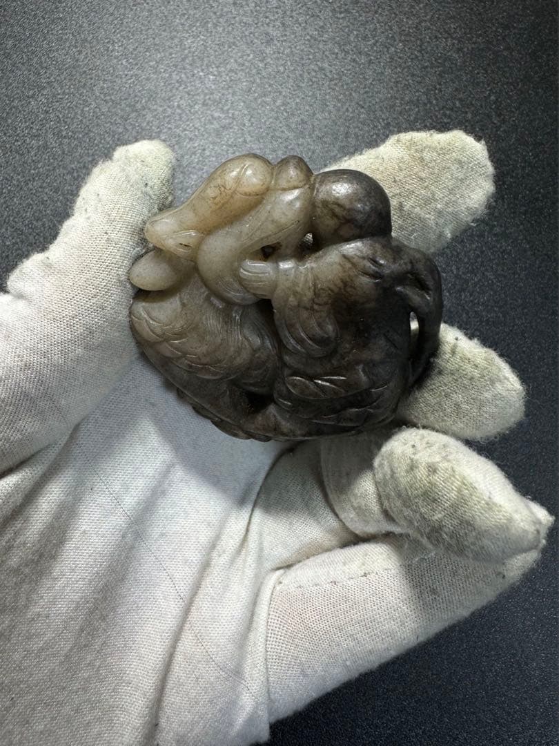 本玉 時代物 お守り 和田玉 漢～唐代 骨董 古玩 開運 龍 リアル繊細彫刻