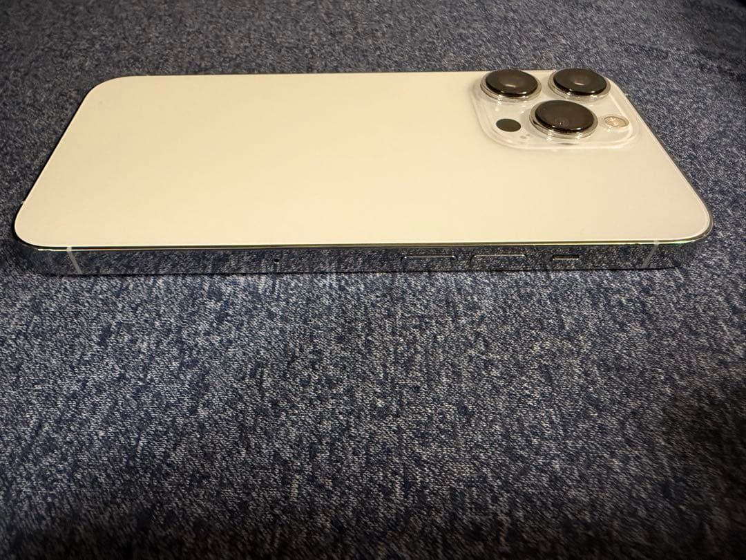 Apple iPhone 13 Proシルバー