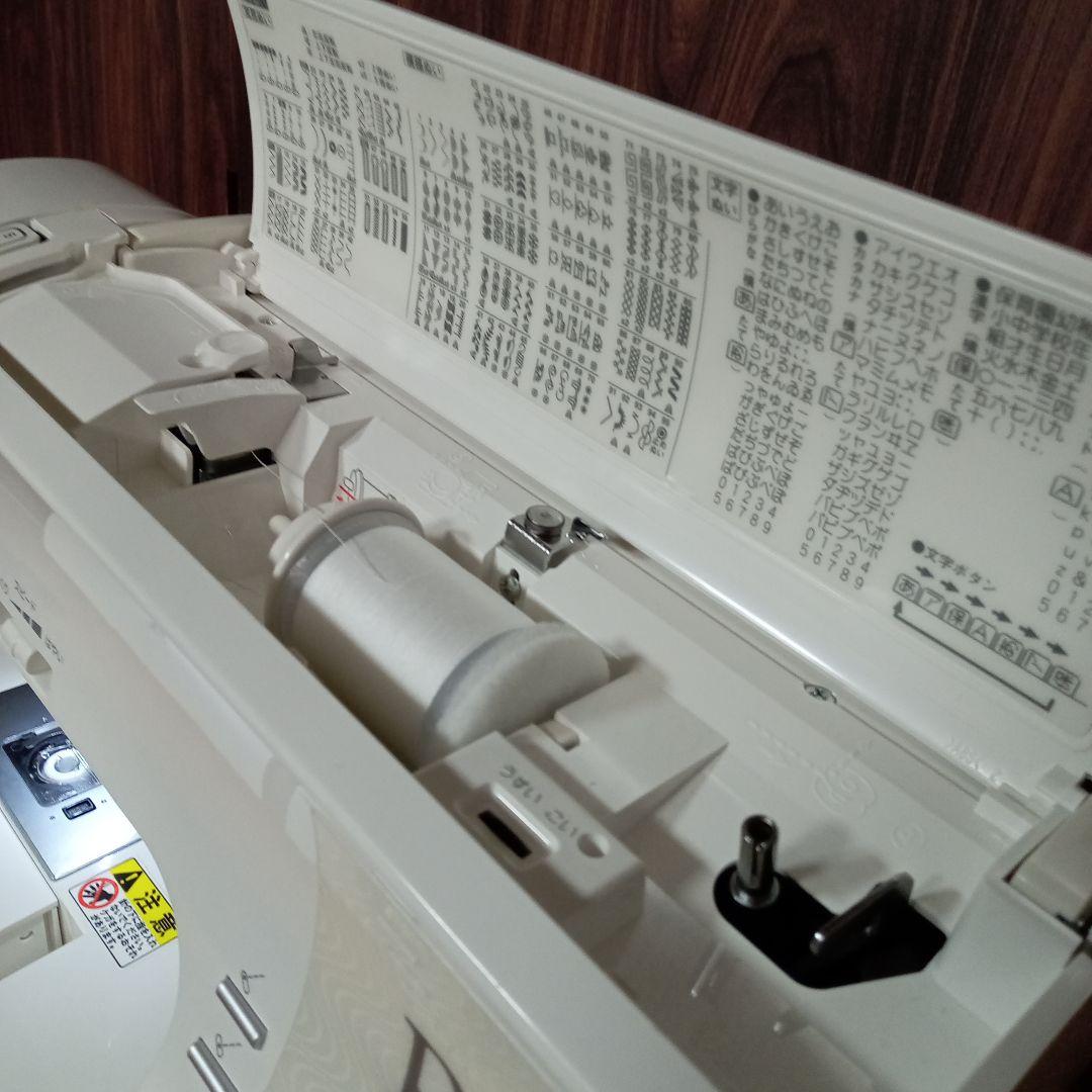 シンガーコンピュータミシン本体　リル　分解整備済み　美品　フット付き