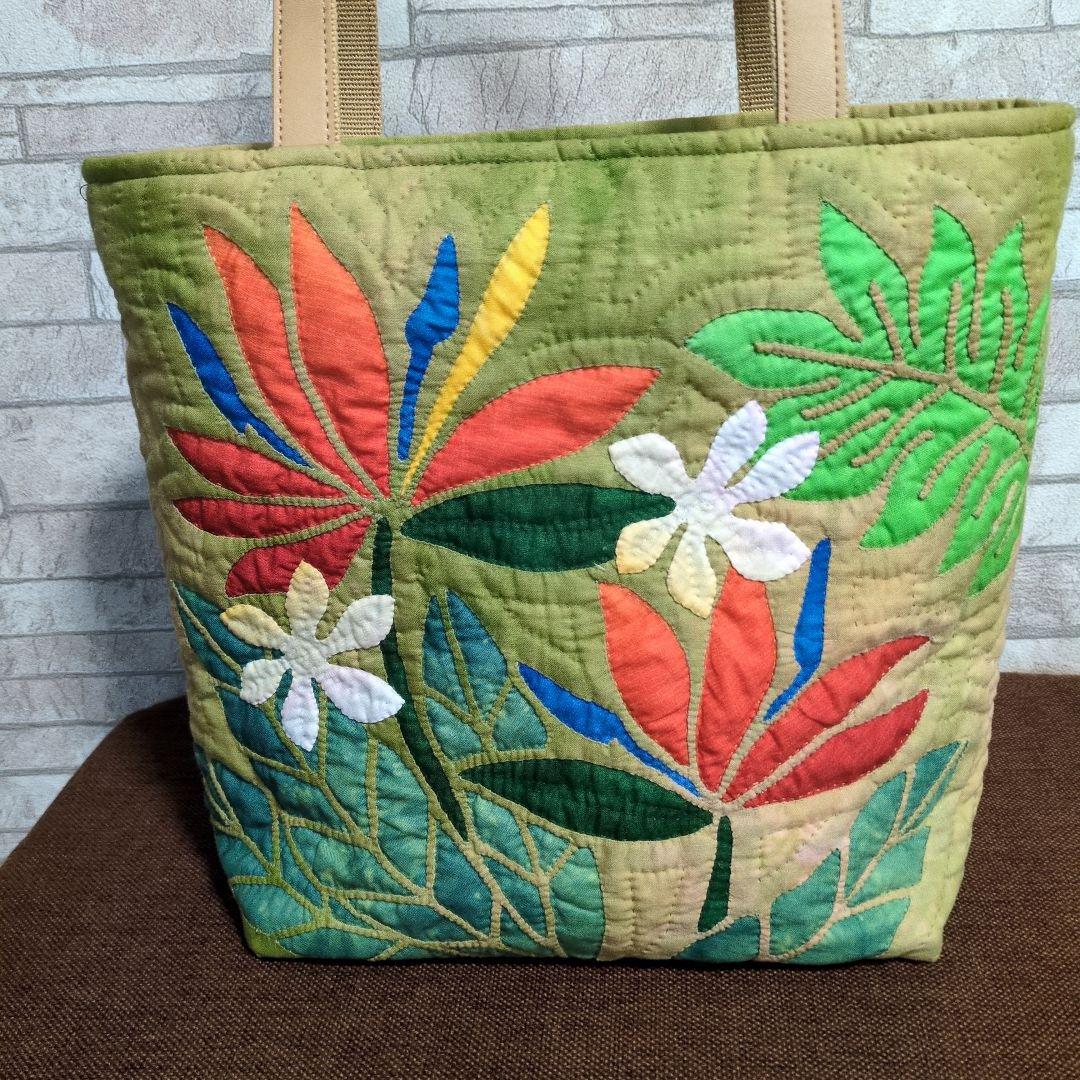 バードオブパラダイスのハワイアンキルトバッグ　ハンドメイド