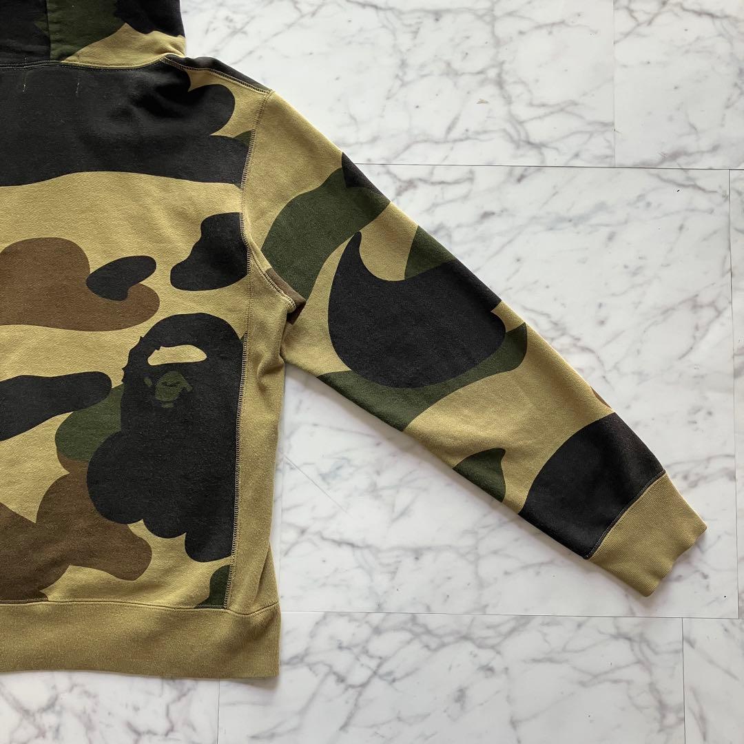 【美品】A BATHING APE 迷彩カモ パーカー L 日本製 APEロゴ