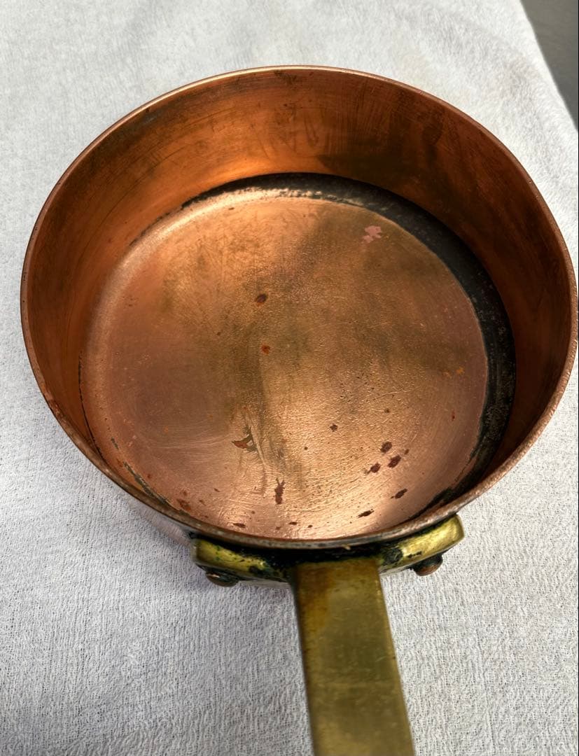 銅鍋　1.7kg以上　18cm 40年もの純度が高い 金属価格上昇中です