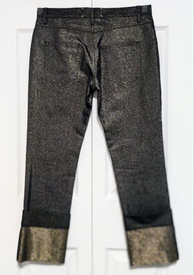未着用 マルジェラ シャイニー デニムパンツ 黒✕金 ロールアップ size４０