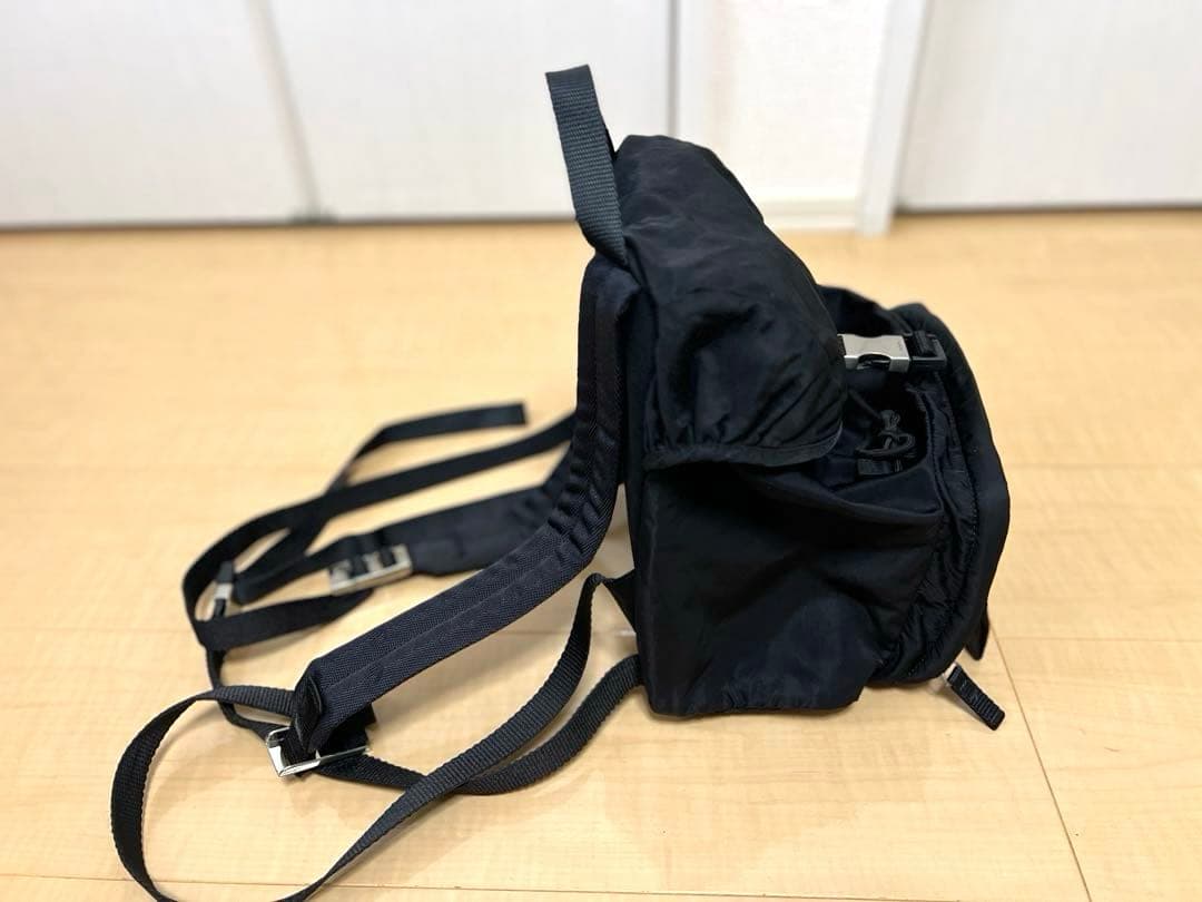 PRADA ナイロンリュック　ブラック