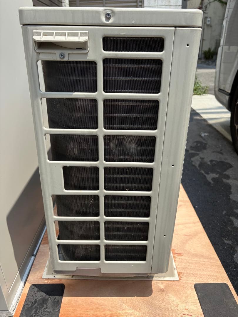 【神戸市引取限定】DAIKIN 2022年製 エアコン 14畳用 200V