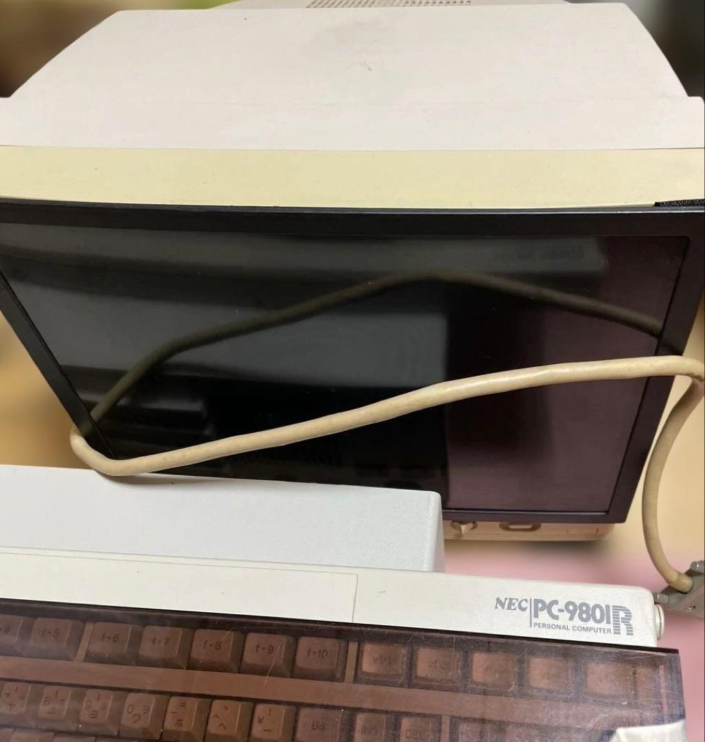 m*e様 NECパーソナルコンピューPC-9801RA 出品終了予定
