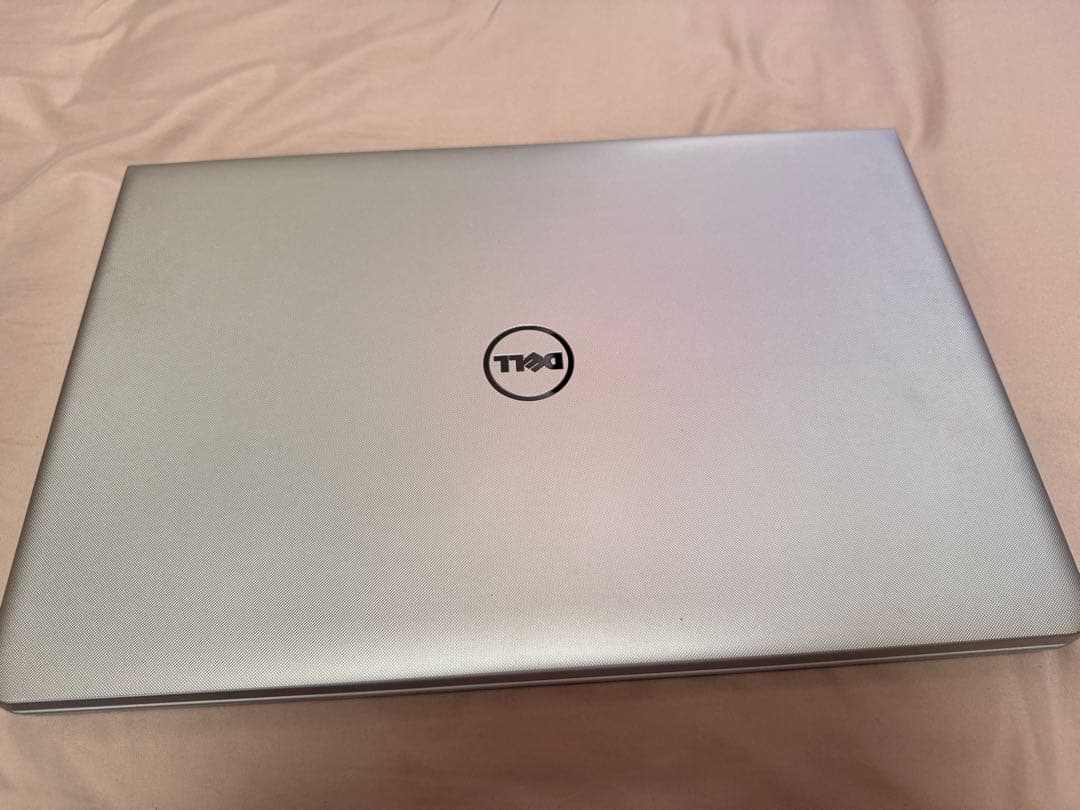 DELL Inspiron 17 DELL ノートPC シルバー