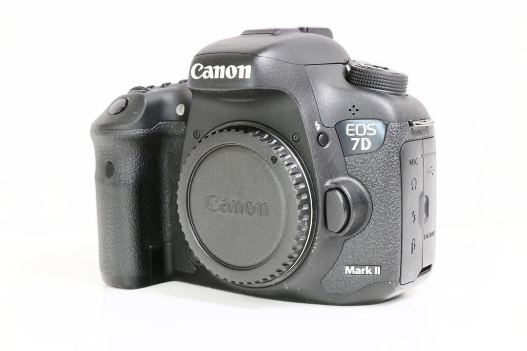 キャノン Canon EOS 7D Mark Ⅱ + BG-E16