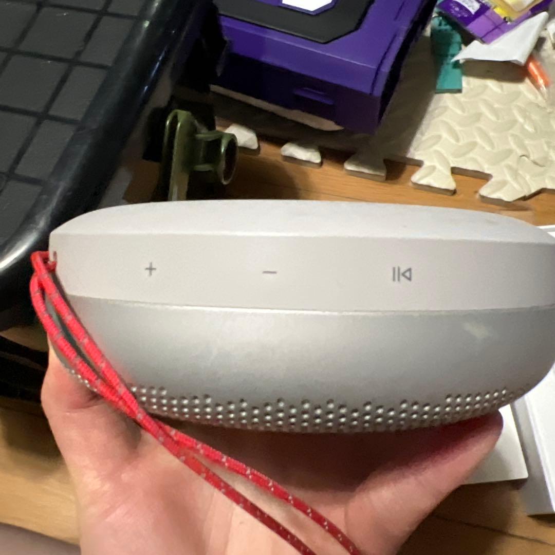 スピーカー・ウーファー Bang&Olufsen Beosound A1 2nd generation