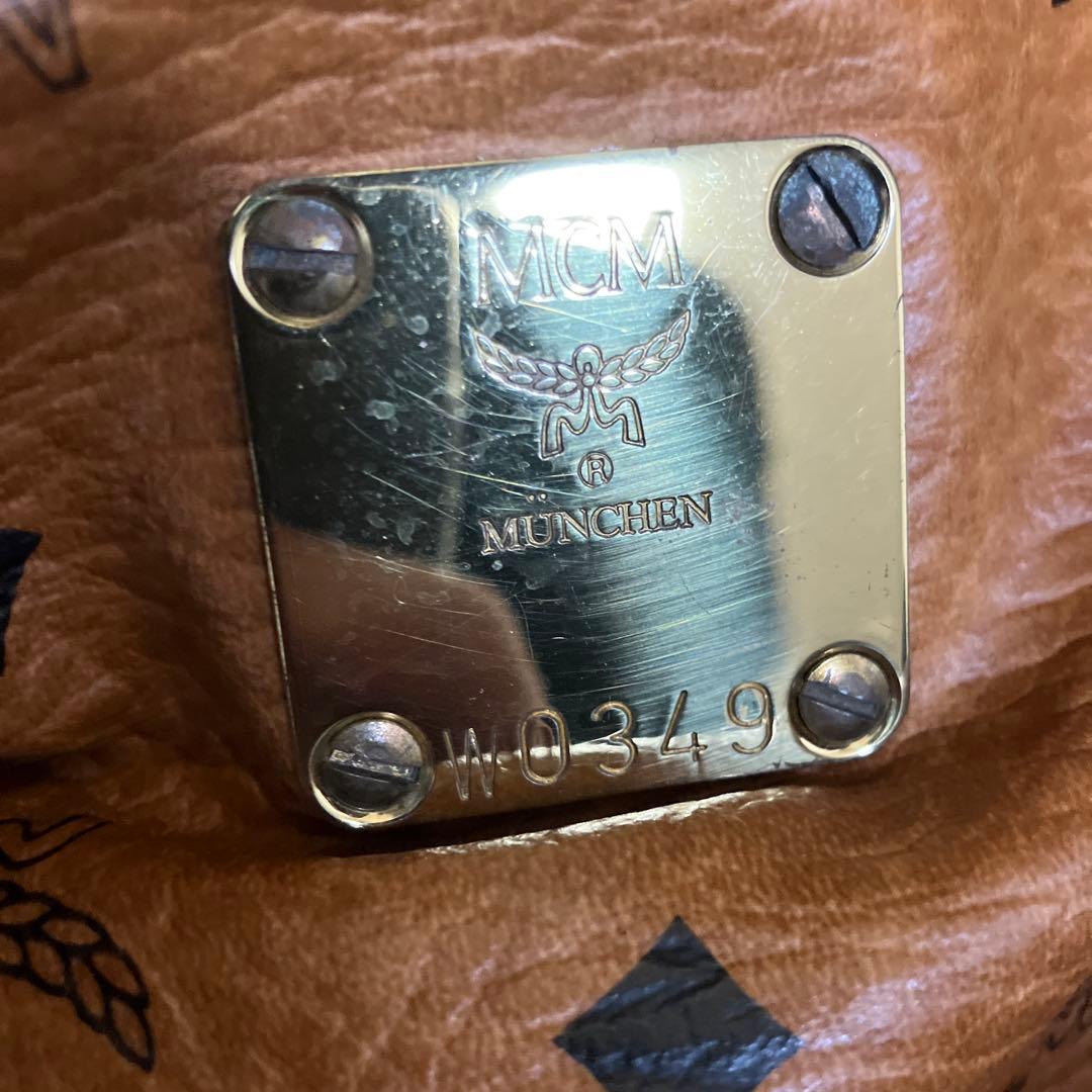 MCM ゴールド レザーボストンバッグ