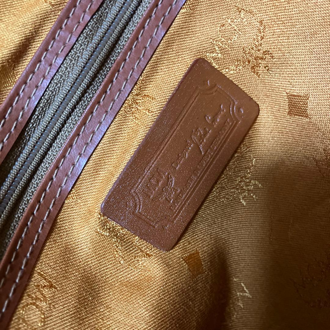 MCM ゴールド レザーボストンバッグ