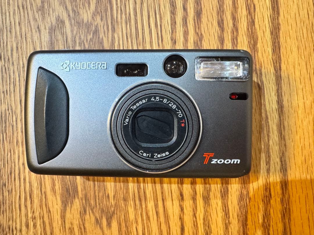 京セラ T zoom kyocera 電池・フィルムおまけ付き