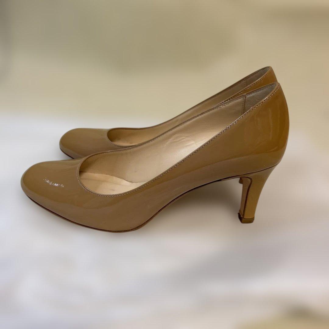 FABIO RUSCONI エナメルパンプス