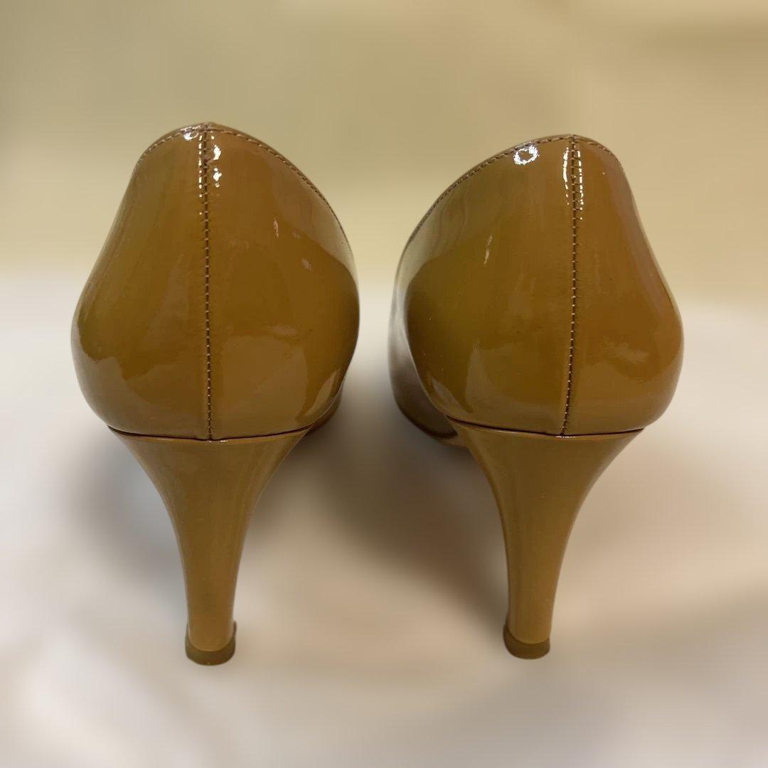 FABIO RUSCONI エナメルパンプス