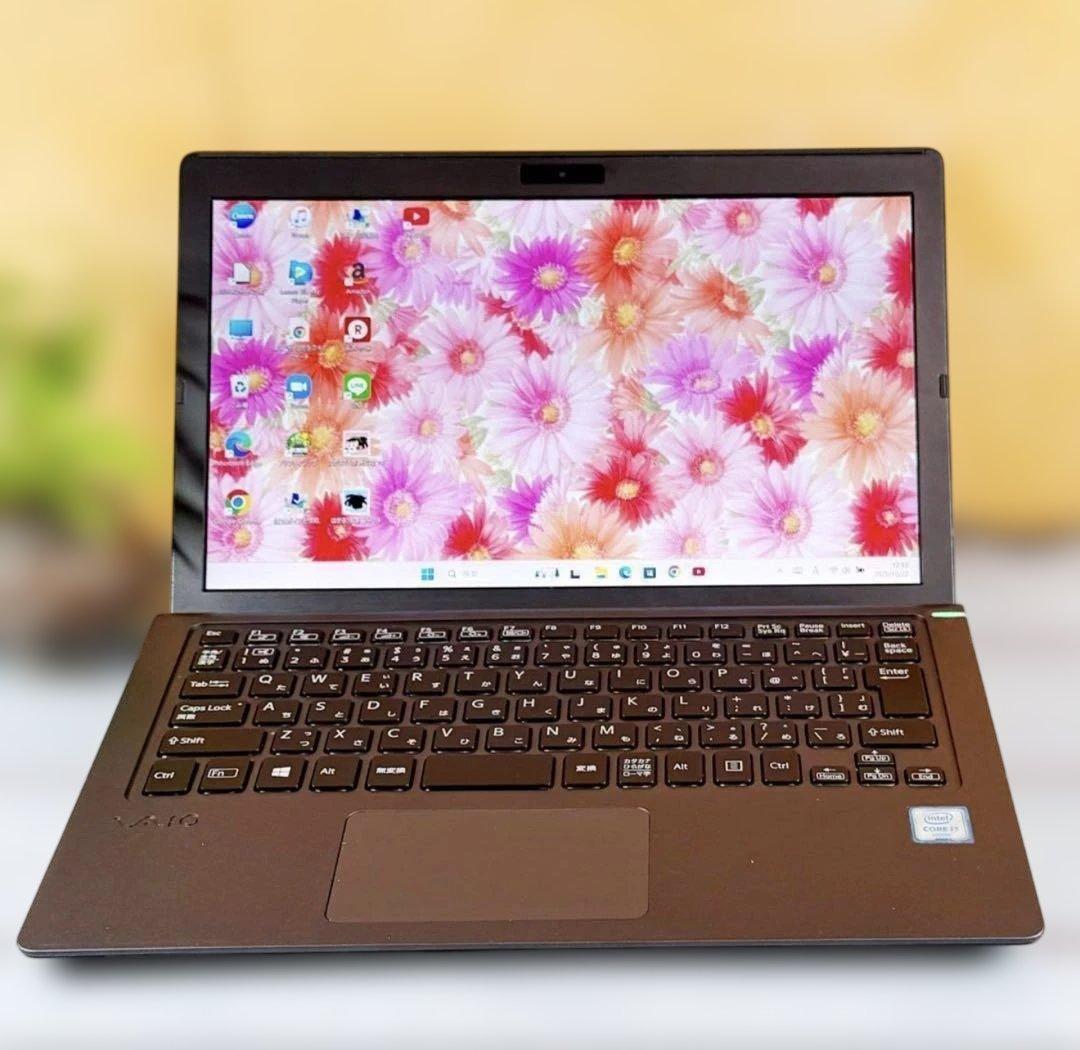 薄型コンパクトノートPC☘️Corei7☘️メモリ8GB☘️SSD☘️Windows11