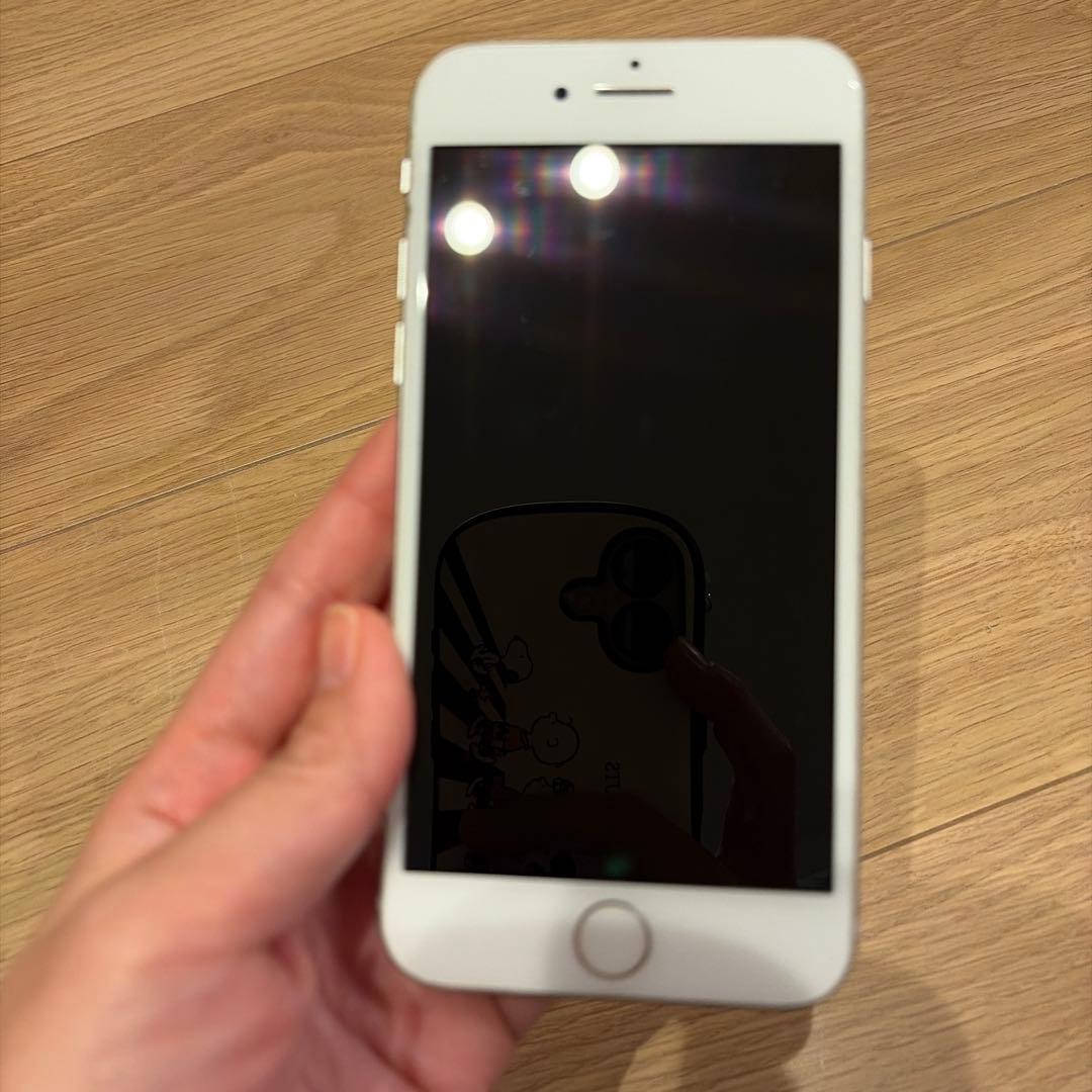 箱無し　Apple iPhone 8 ホワイト 本体 64gb