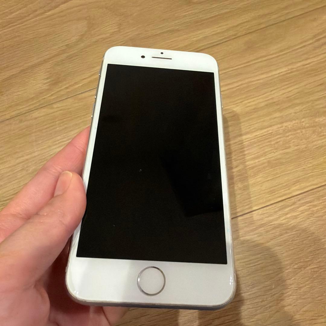 箱無し　Apple iPhone 8 ホワイト 本体 64gb