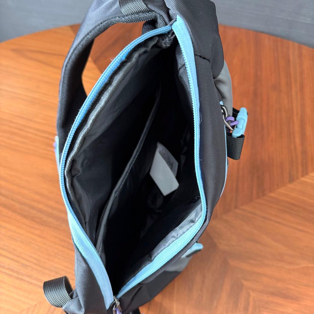 美品Patagonia アトムスリング8l グレーブルー パタゴニアボディバッグ