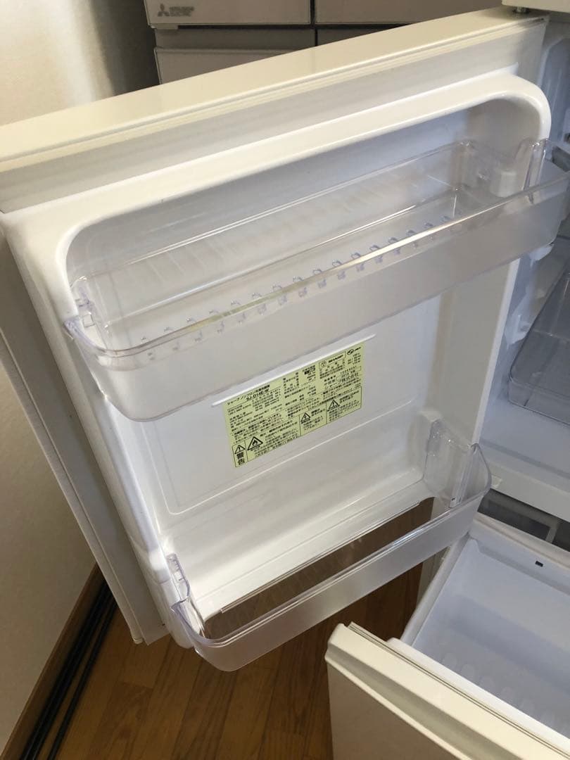 SHARP 冷蔵庫 SJ-D14E-W 137L 2018年製