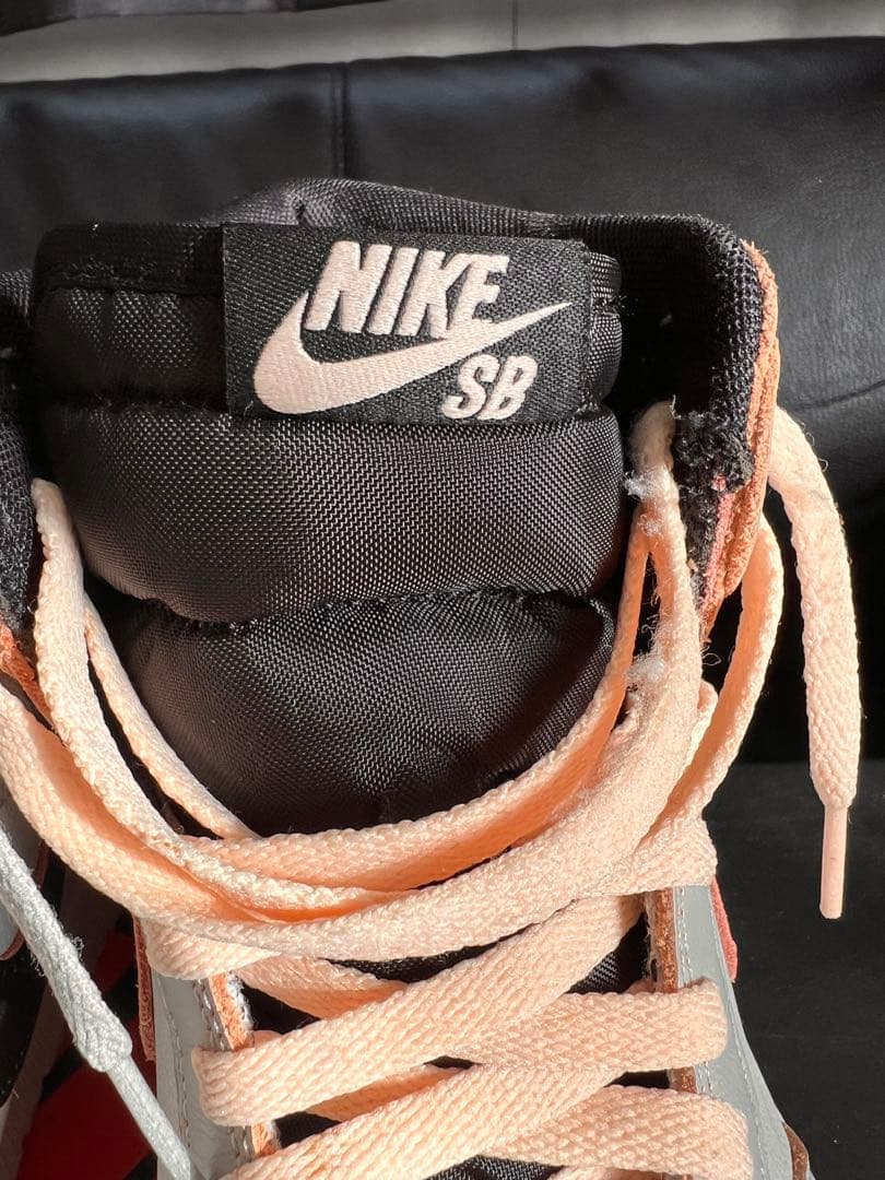 【美品】ナイキSB × エアジョーダン1 ハイ OG “NYC TO PARIS