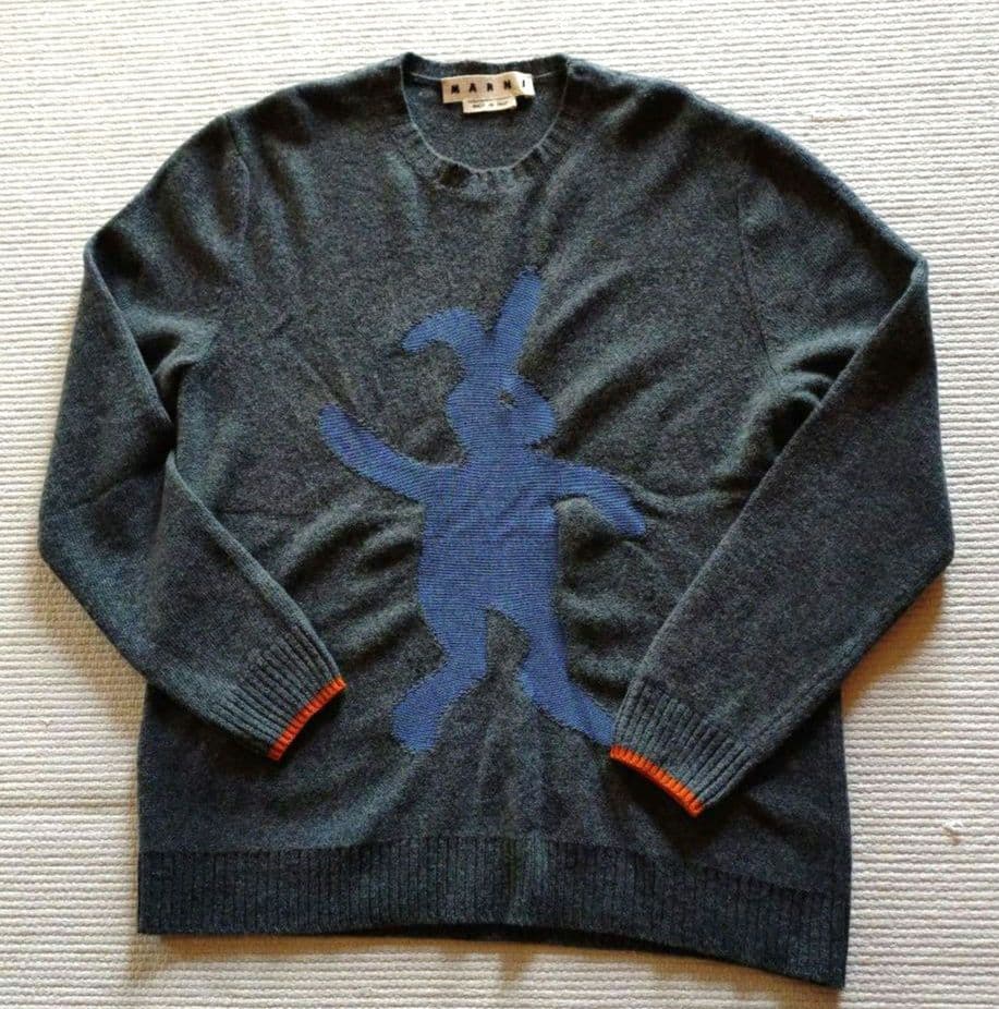 マルニのニットセーター