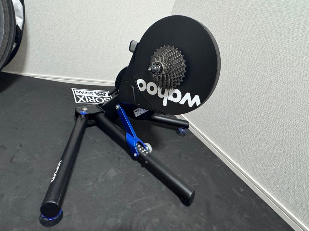 【美品】Wahoo KICKR スマートトレーナー　v4