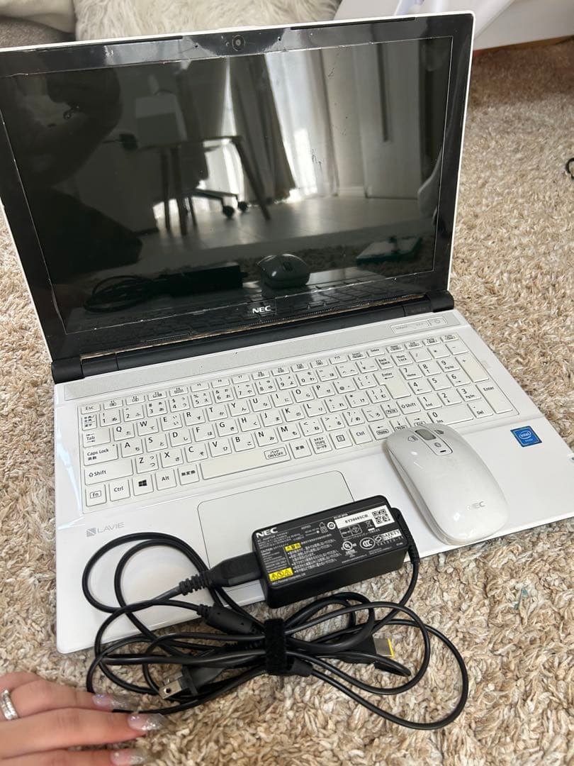 LAVIE ノートPC ホワイト マウス付き
