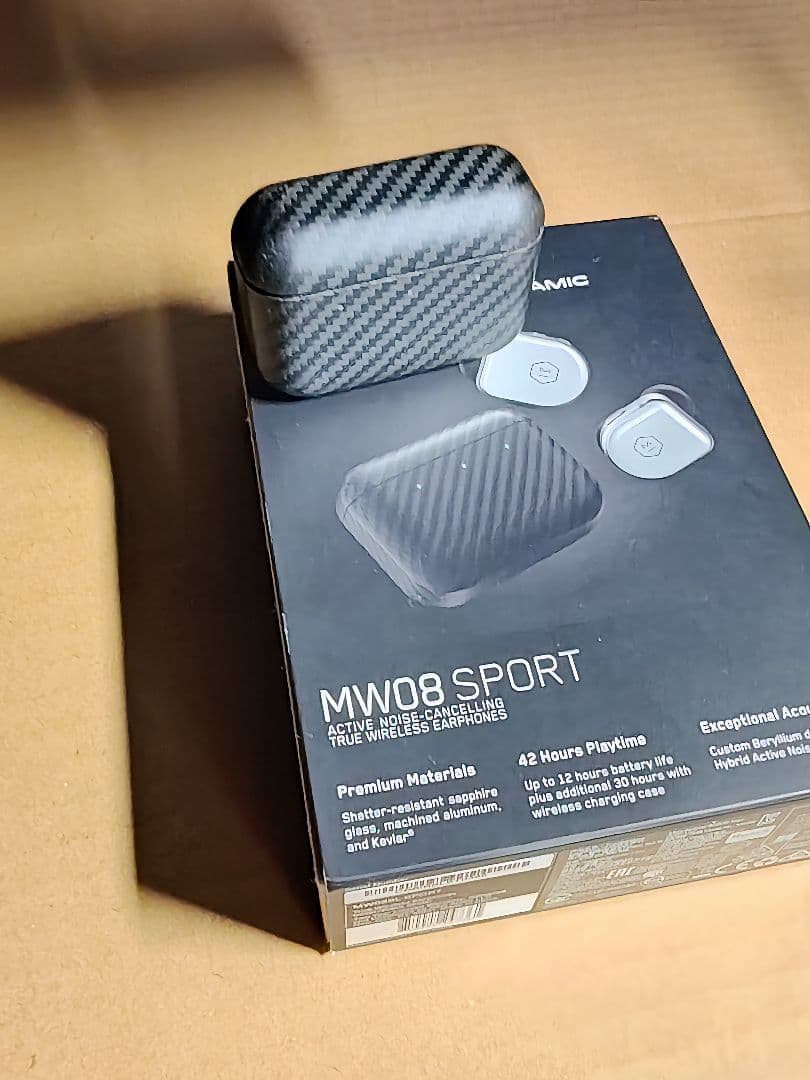 ワイヤレスイヤホン mw08 Sport Master & Dynamic