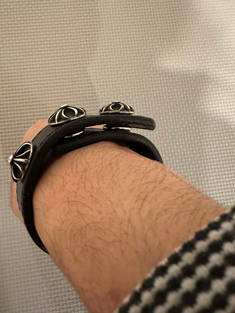 （最終値下げ）【ハンドメイド】レザーブレスレット　クロムエクセル
