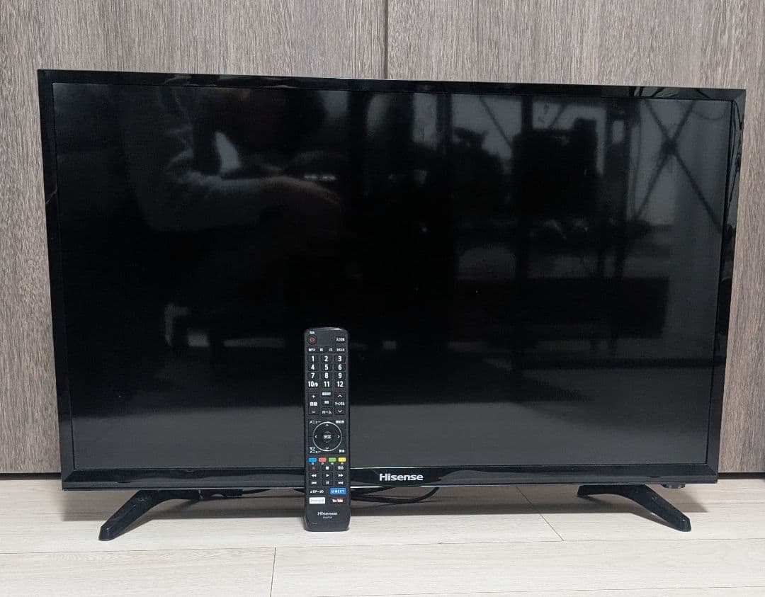 Hisense 薄型テレビ リモコン付き
