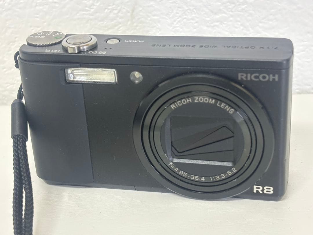 ◆【売り切り】 RICOH リコー デジタルカメラ RICOH R8