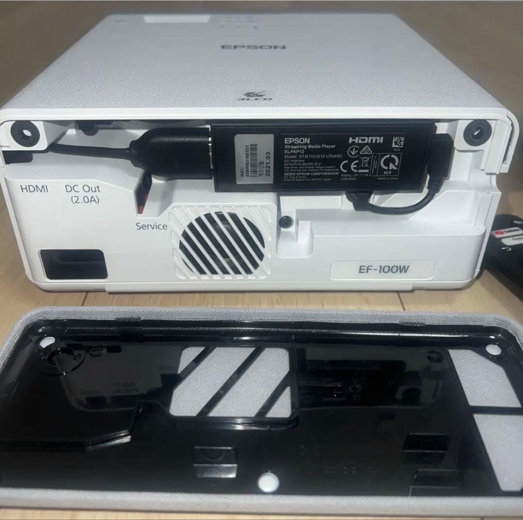 EPSON プロジェクター EF-100W
