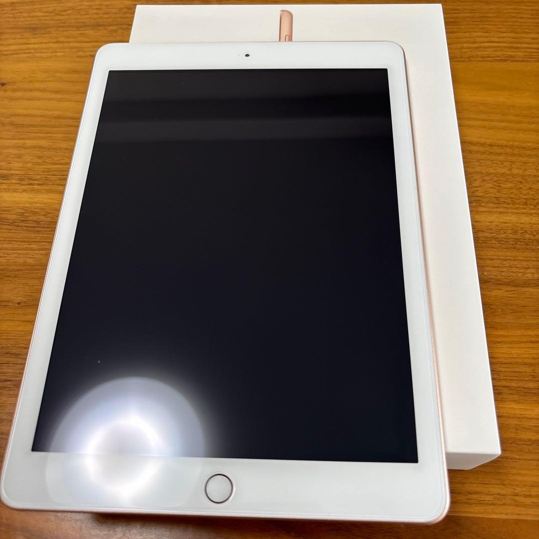 iPad 本体 6世代 Wi-Fiモデル 32GB MRJN2J/A ゴールド