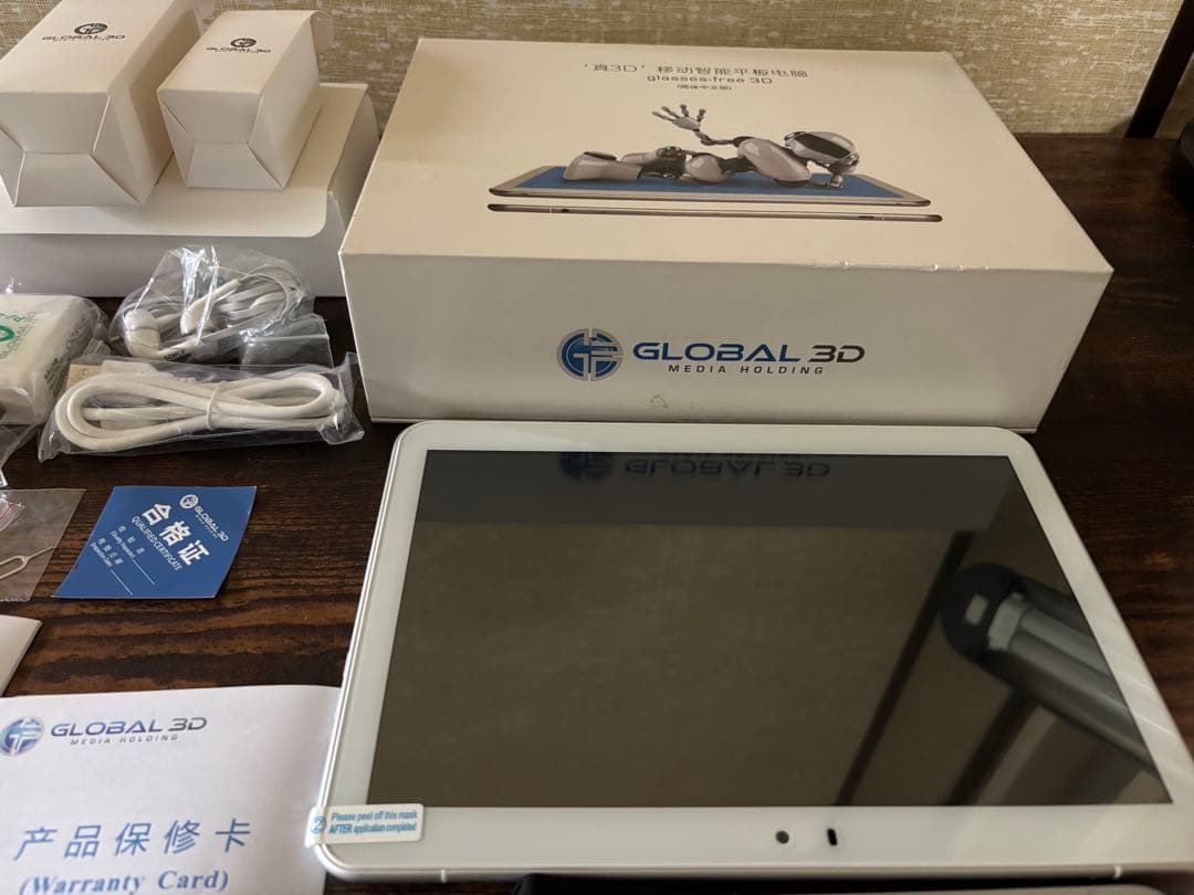 Global 3D Media 10.1 Tablet 新品未使用