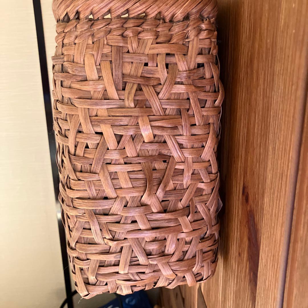 ⭐️専用です⭐️山葡萄カゴバッグ【くるみチャーム付き】