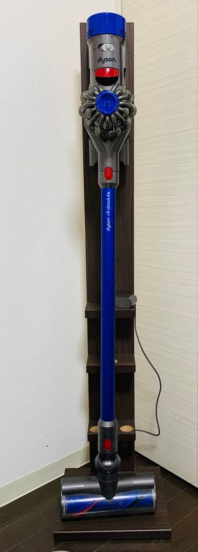 超超美品！高級充電台付き！Dyson V8SV10 30分以上稼働