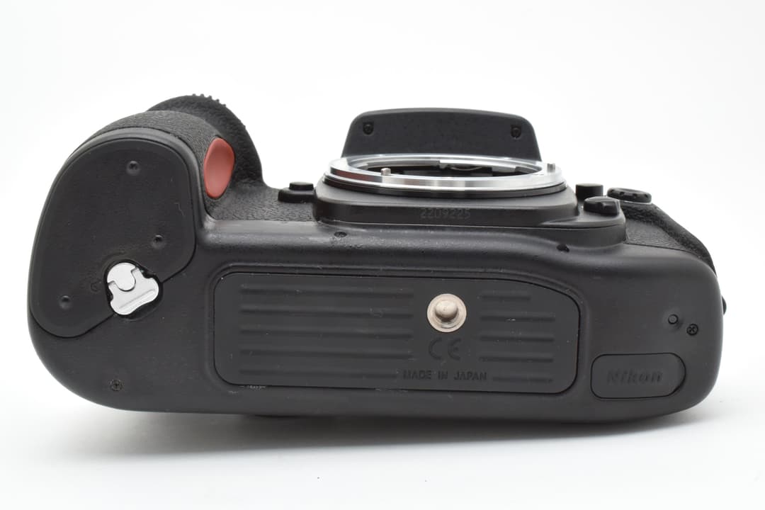 Nikon F100 フィルム一眼レフ #9499