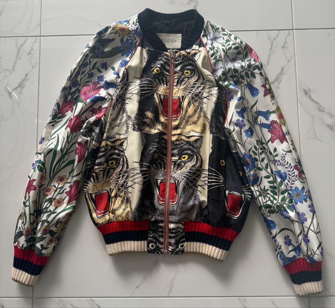 GUCCI 虎と花プリント シルクスカジャン